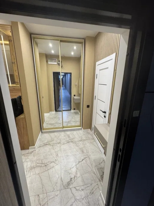 продажа однокомнатной квартиры номер A-174156 в Приморском районе, фото номер 7